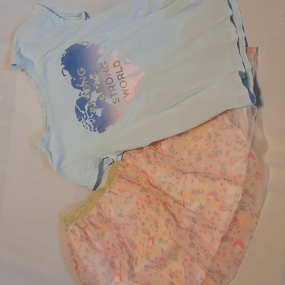 Carters and Gap skirt and tee. Pink and light blue size 8 girls.